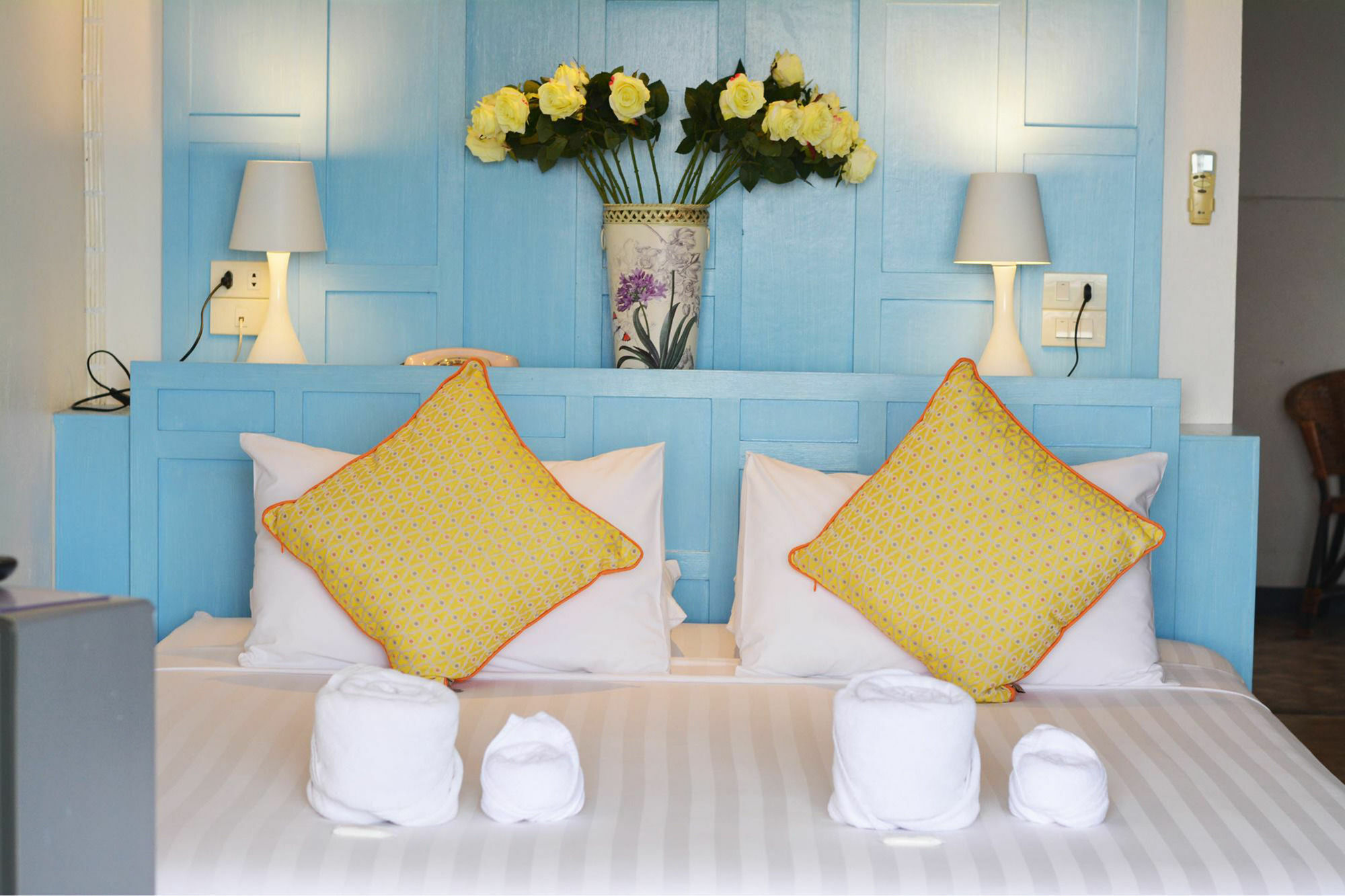 Riverview Residence Bangkok Bagian luar foto