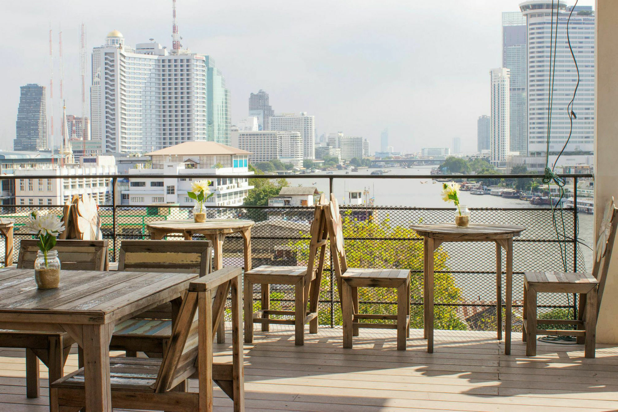 Riverview Residence Bangkok Bagian luar foto